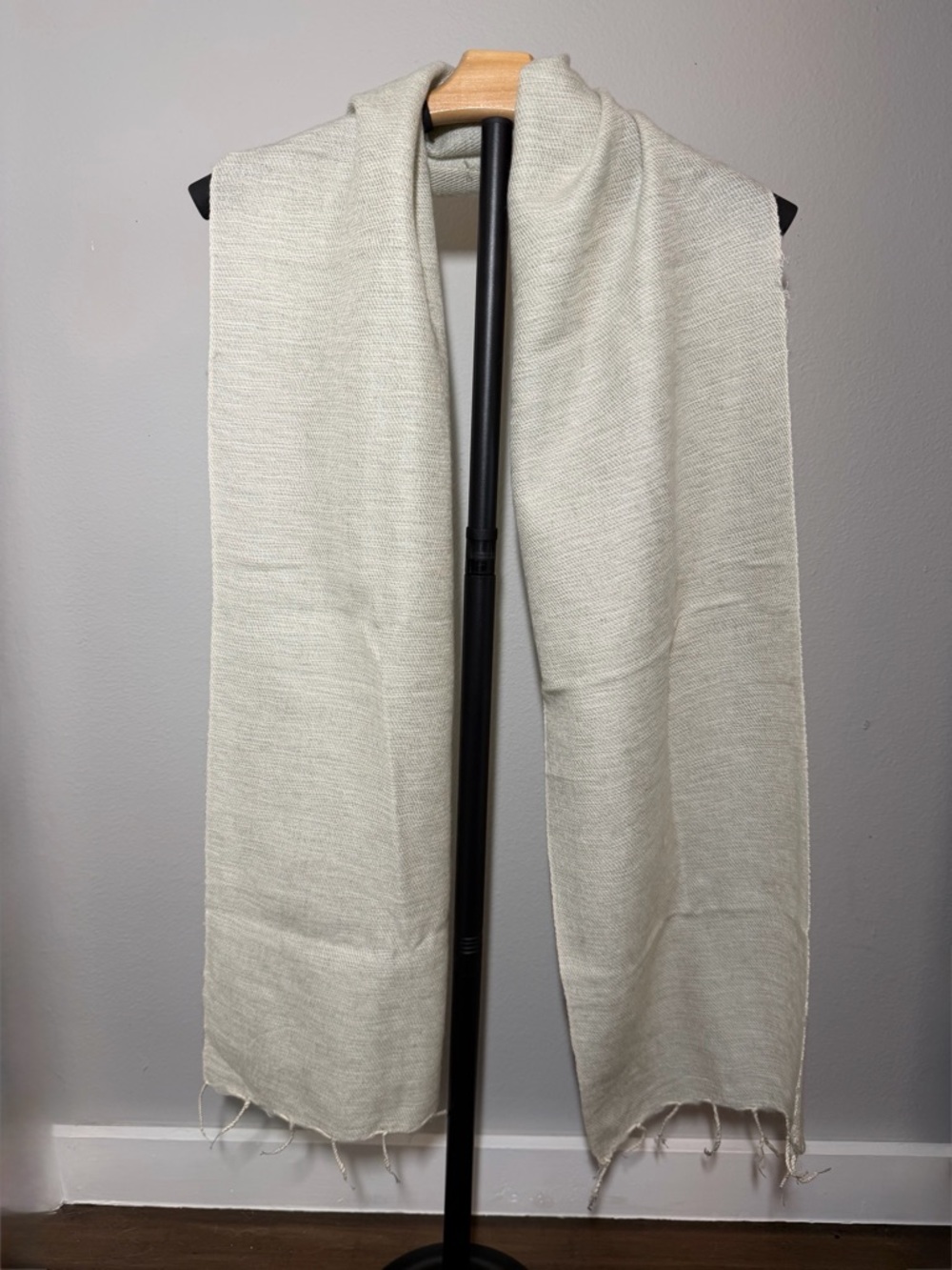 Light Cream/tan Pashmina Woven Fringe Scarf